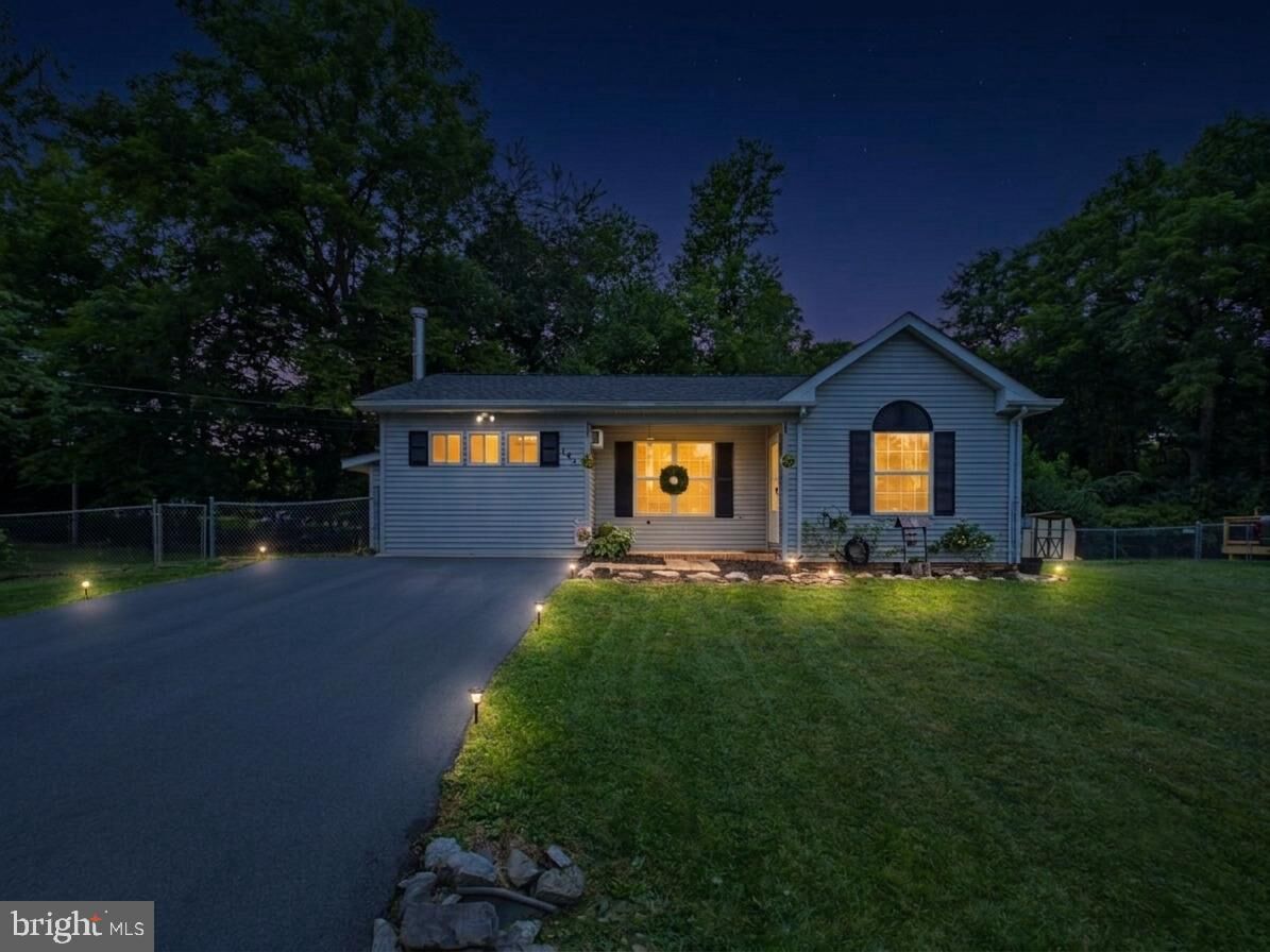 Property Photo: 184 Dexter Drive WV 25405