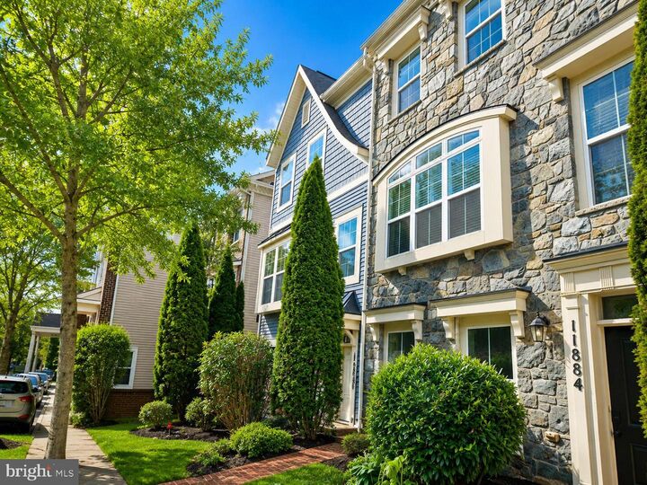 Property Photo:  11882 Country Squire Way  MD 20871 