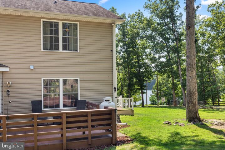Property Photo:  1702 Lakeside Drive  WV 25425 
