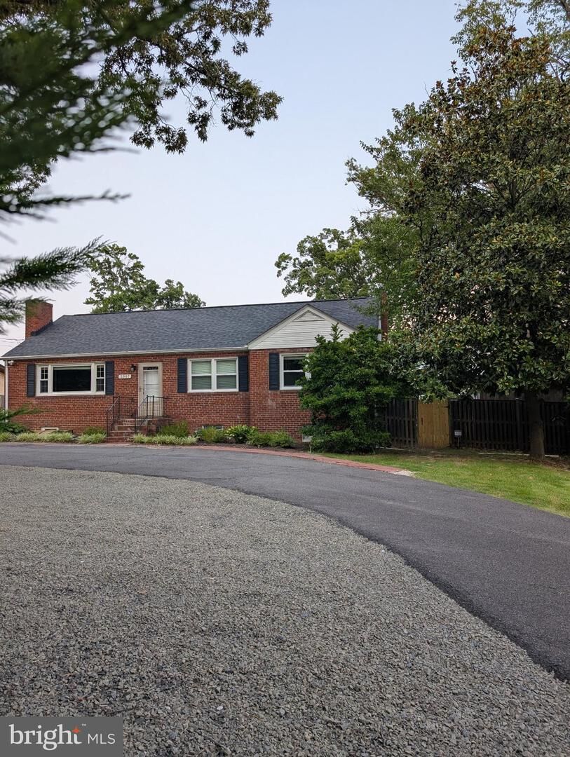 Property Photo:  3907 Prosperity Avenue  VA 22031 