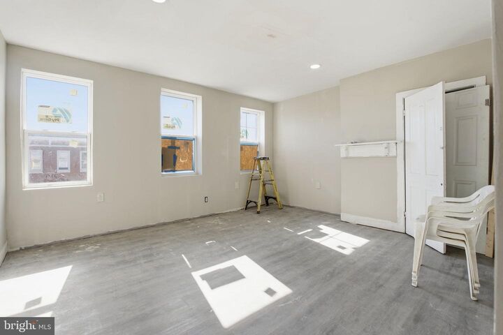 Property Photo: 1328 N Carey Street MD 21217