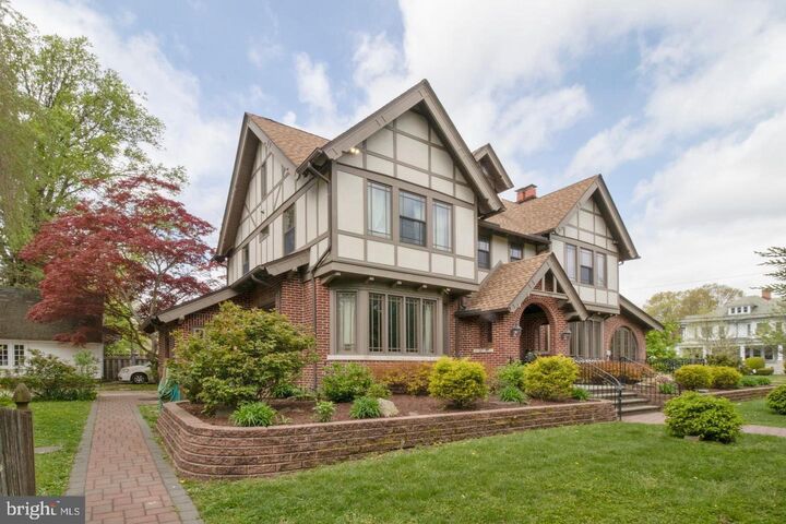 Property Photo: 500 W Franklin NJ 08107