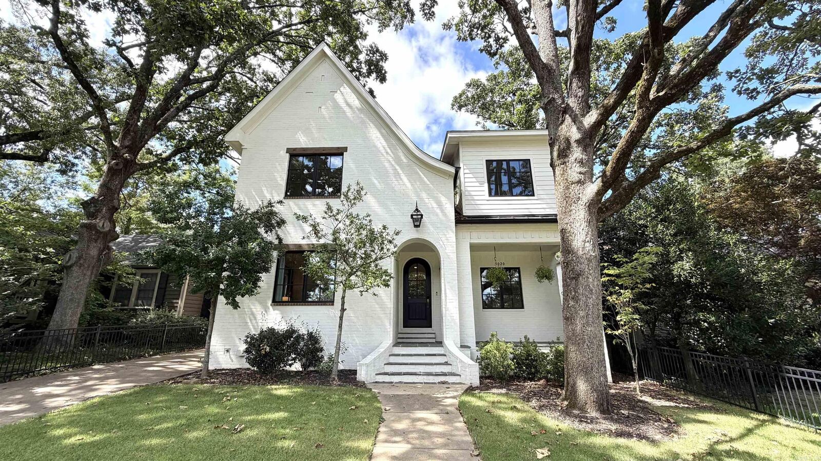 Property Photo:  5020 Stonewall Road  AR 72207 