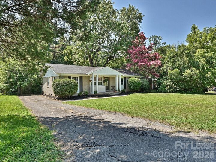 Property Photo:  4730 Crestmont Drive  NC 28205 