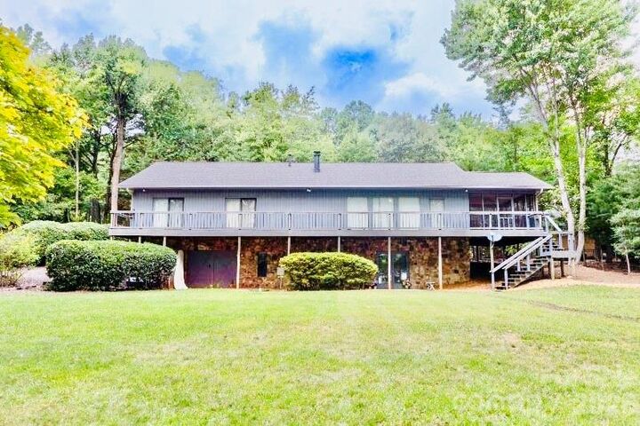 Property Photo:  16231 Weatherly Way  NC 28078 