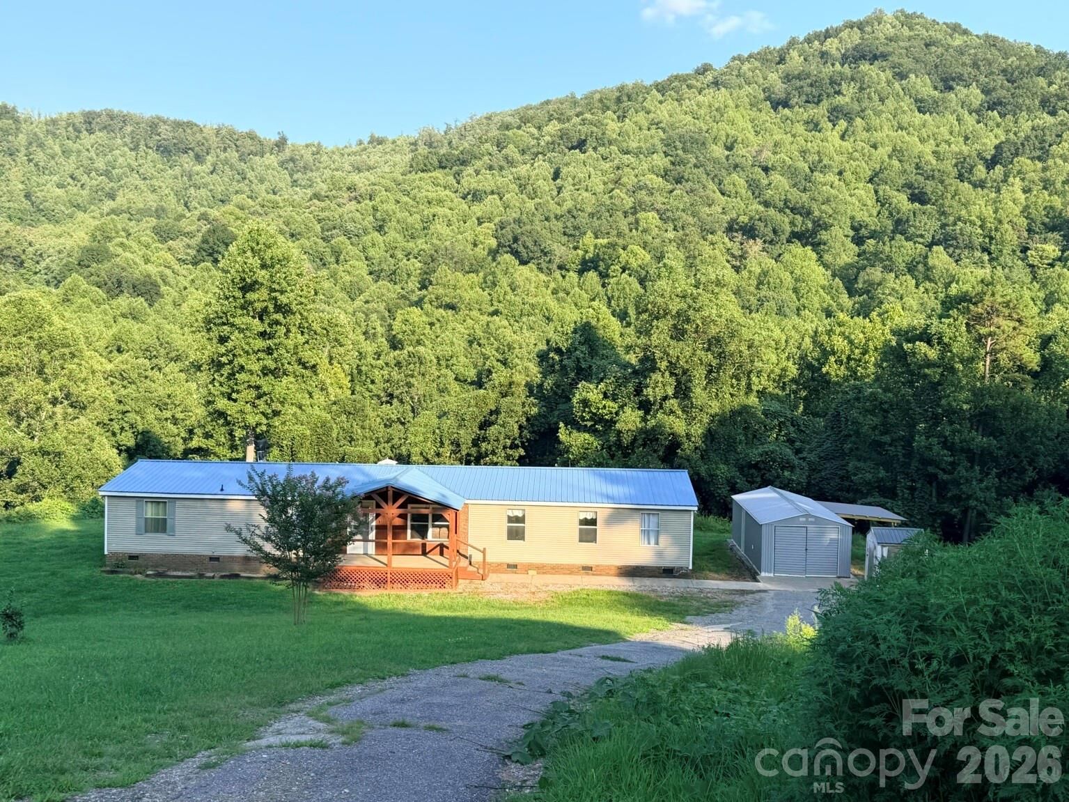 Property Photo:  8162 Nc 16 Highway N  NC 28654 