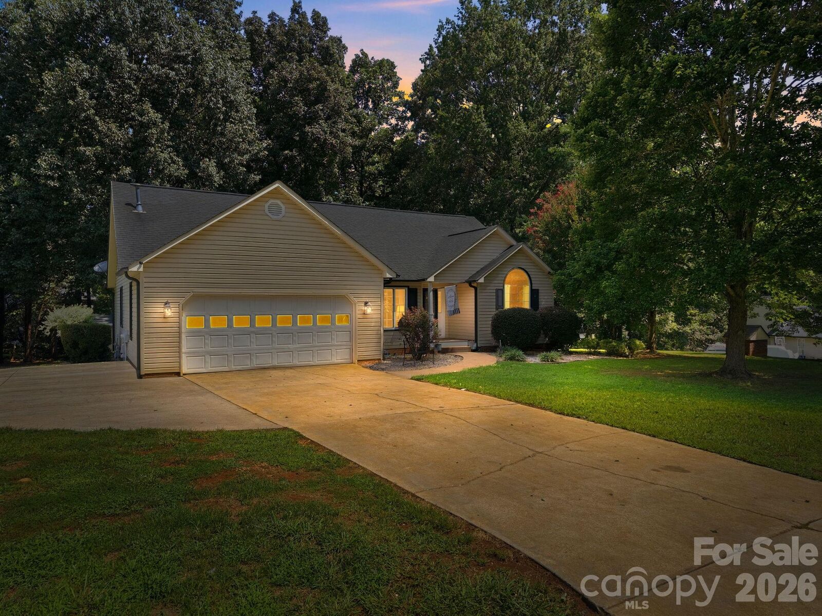 Property Photo: 120 Strawberry Lane 15 NC 28147