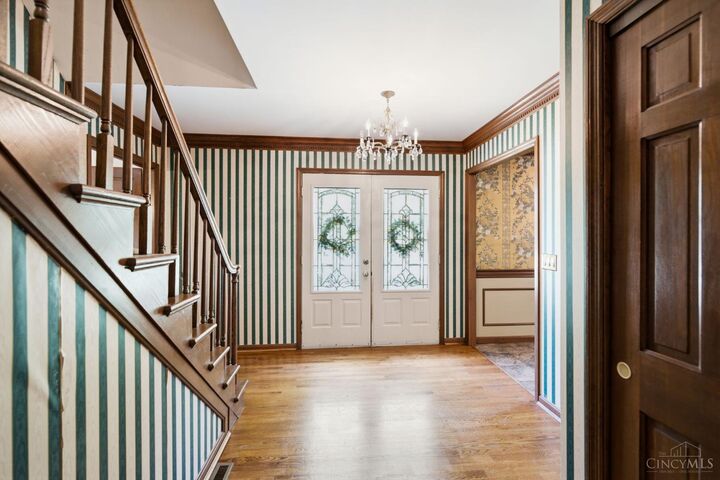 Property Photo: 4427 Bromyard Avenue OH 45241