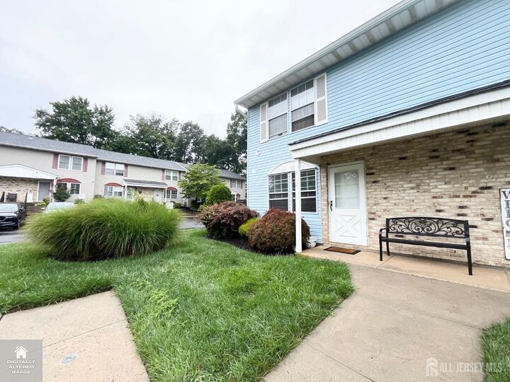 Property Photo: 82 Cliffwood Avenue 17 NJ 07721