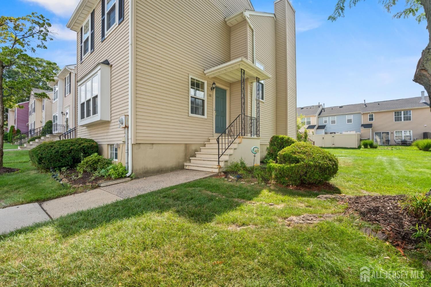 Property Photo:  23 Gwizdak Court  NJ 08872 