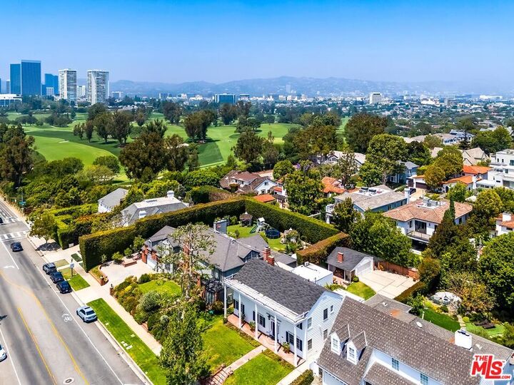 Property Photo:  2718 Motor Ave  CA 90064 