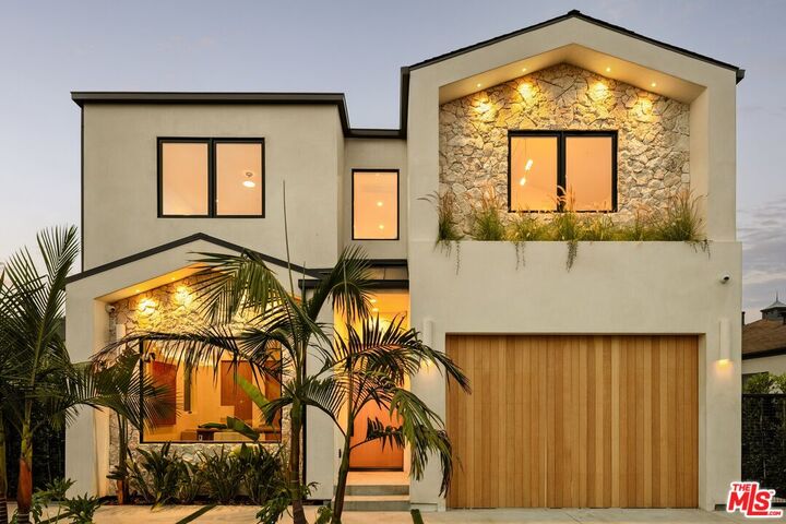 Property Photo: 1758 S Holt Ave CA 90035