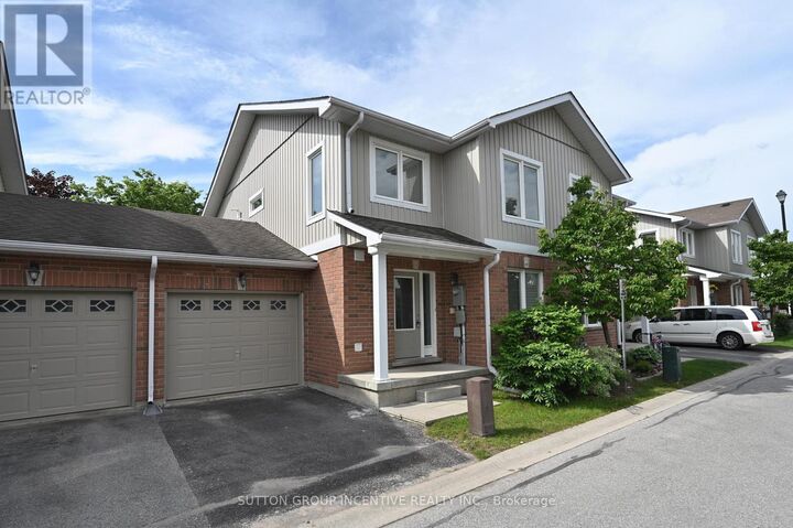 Property Photo: 90 Sovereign's Gate 29 ON L4N 0Y9