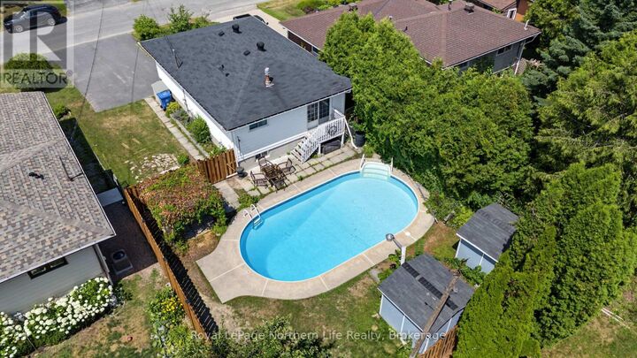 55 Nightingale Drive — photo 1