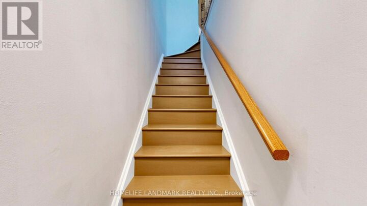 Property Photo:  75 Weldrick Road East 318  ON L4C 0H9 