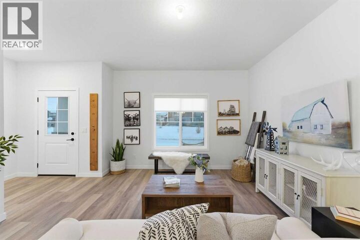 Property Photo:  994 Chinook Winds Meadow Southwest  AB T4B 5R1 