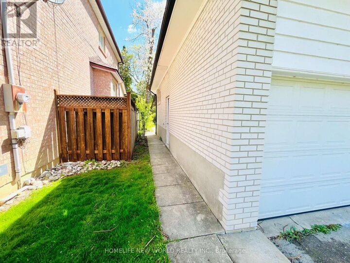 Property Photo:  127 Highgate Avenue Bsmt  ON M2N 5G5 