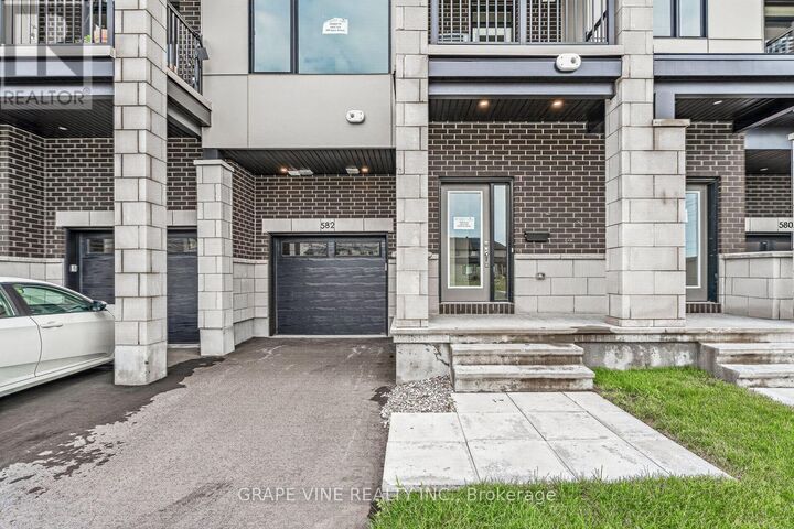 Property Photo:  582 Arbia Ridge  ON K2S 2S4 