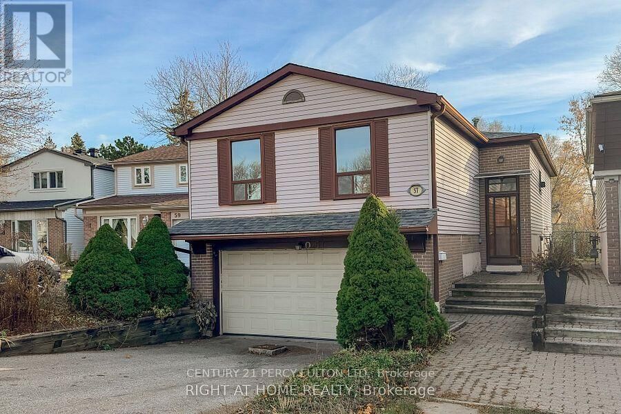 Property Photo: 57 Lillooet Crescent Upper ON L4C 5A6