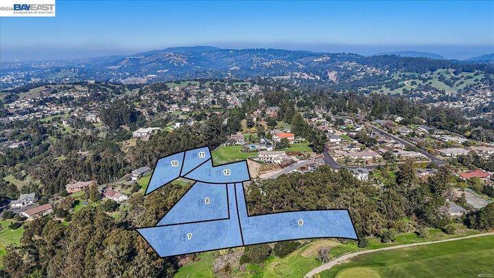 Property Photo:  6 Turner Ct  CA 94605 