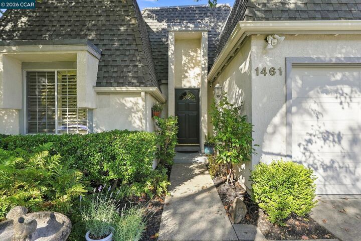 Property Photo: 1461 Cortez Ct CA 94598