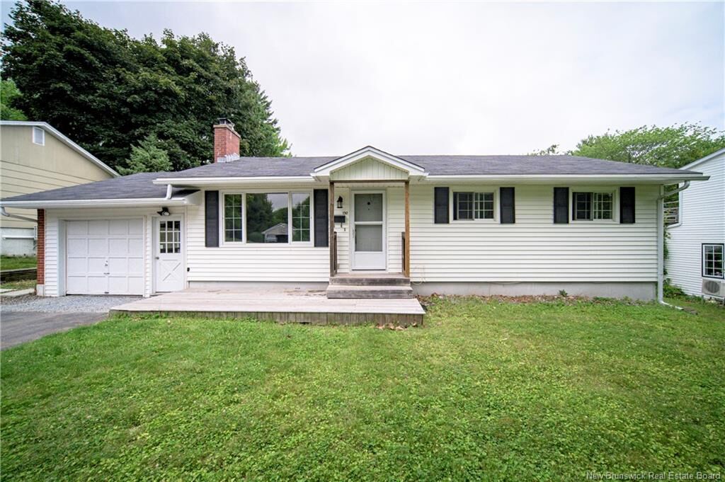 Property Photo:  150 Surrey Crescent  NB E3B 4L3 