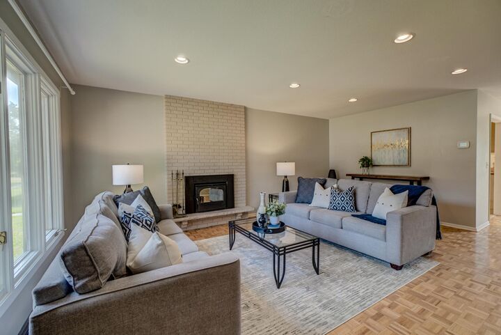 Property Photo:  191 Windsor Lane  MN 55112 