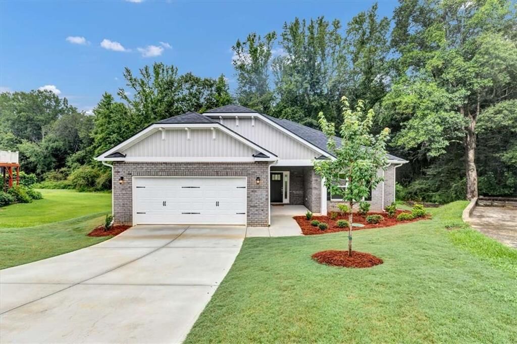 Property Photo:  216 Rhett Drive  GA 30108 