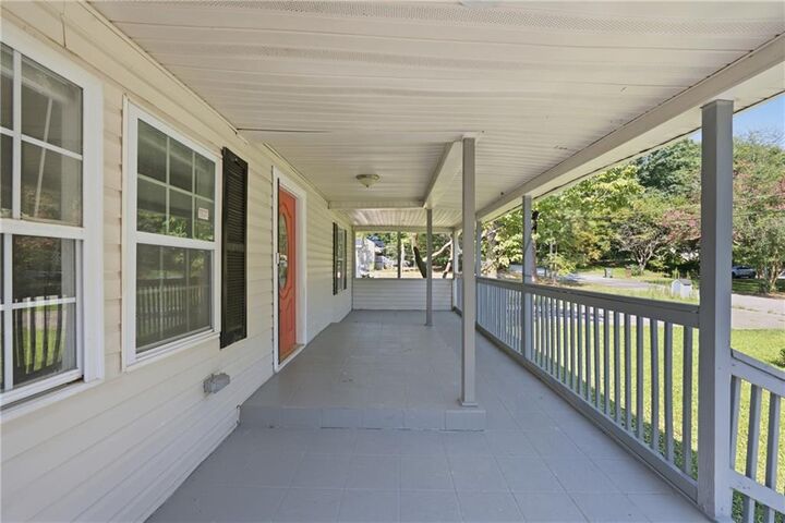 Property Photo:  3024 Grand Avenue SW  GA 30315 