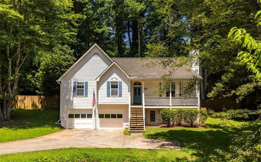 Property Photo:  606 Rose Creek Cove  GA 30189 