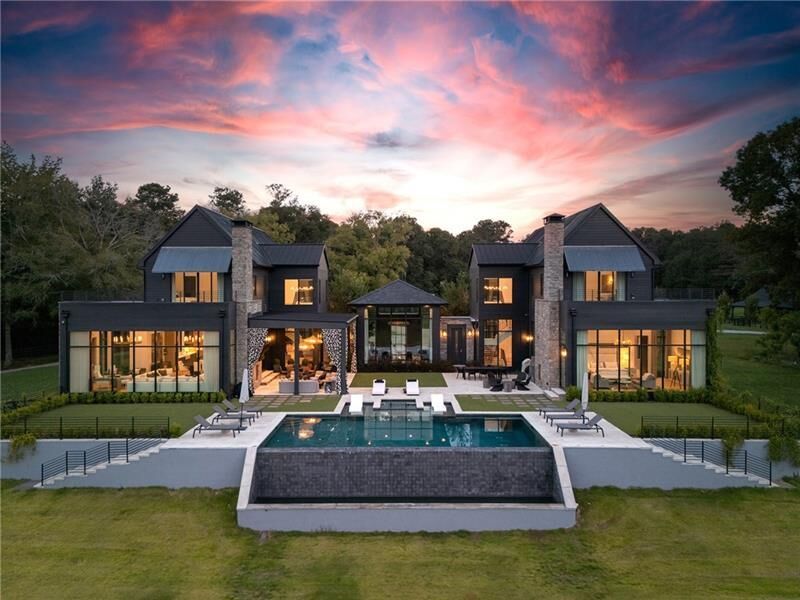 Property Photo: 14200 Hopewell Road GA 30004