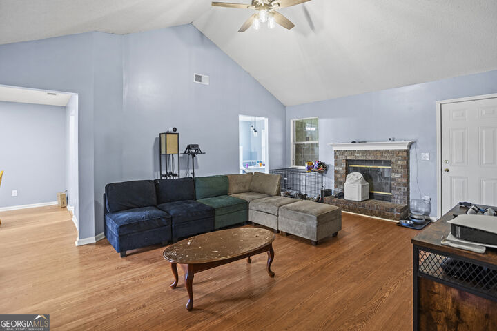 Property Photo:  2360 Rowe Street  GA 31313 