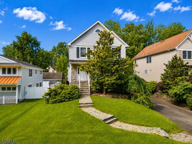 Property Photo: 812 Columbus Ave NJ 07090