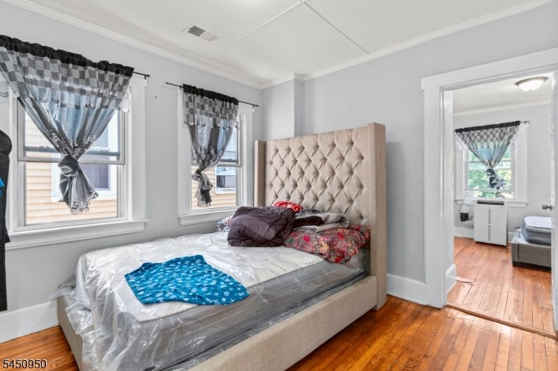 Property Photo:  81 Schley St  NJ 07112 
