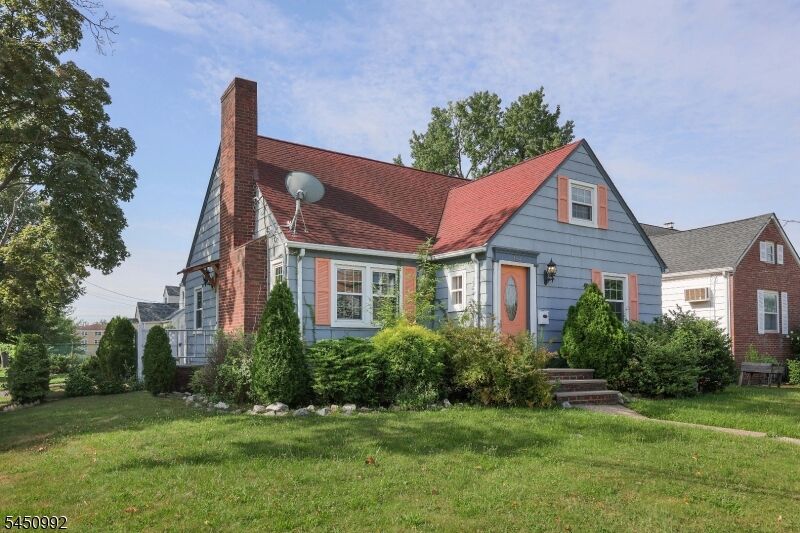Property Photo: 164 W Grant Ave NJ 07204