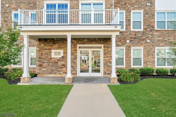 Property Photo: 644 Lorhan Dr 644 NJ 08854