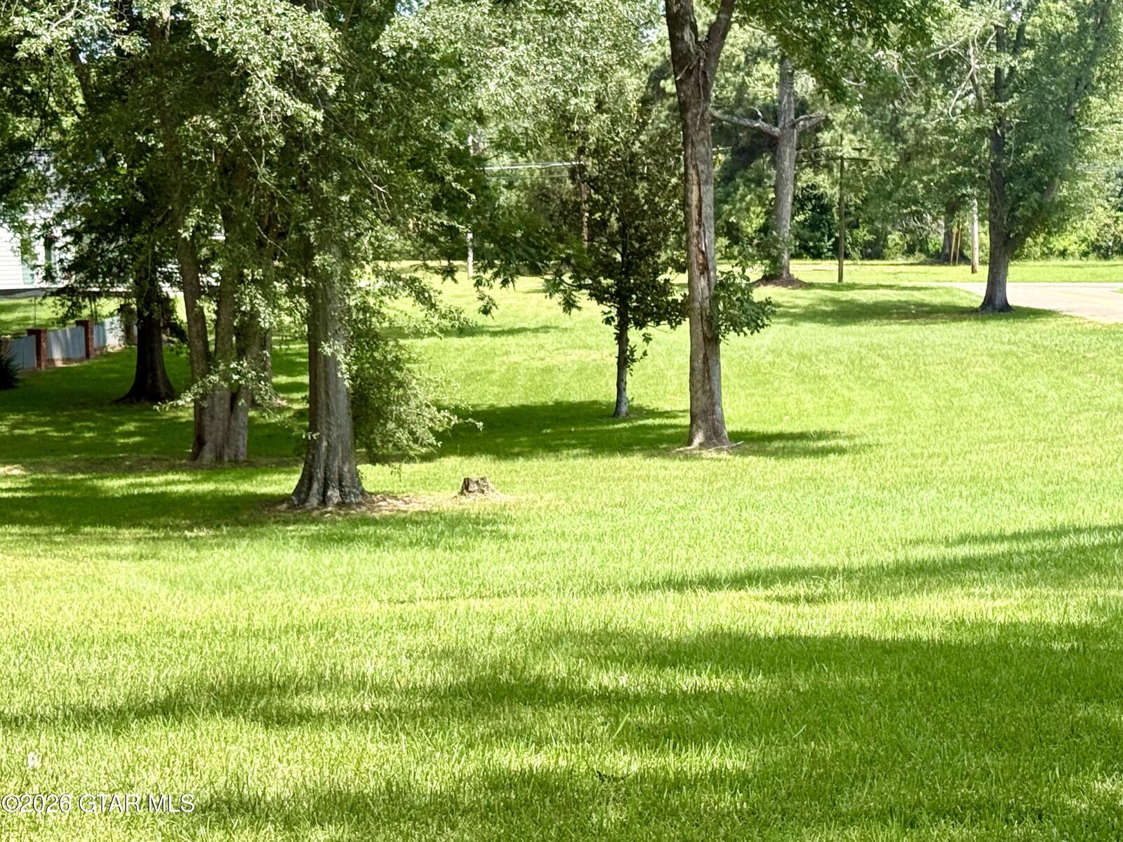 Property Photo: 102 Ward Street MS 39339