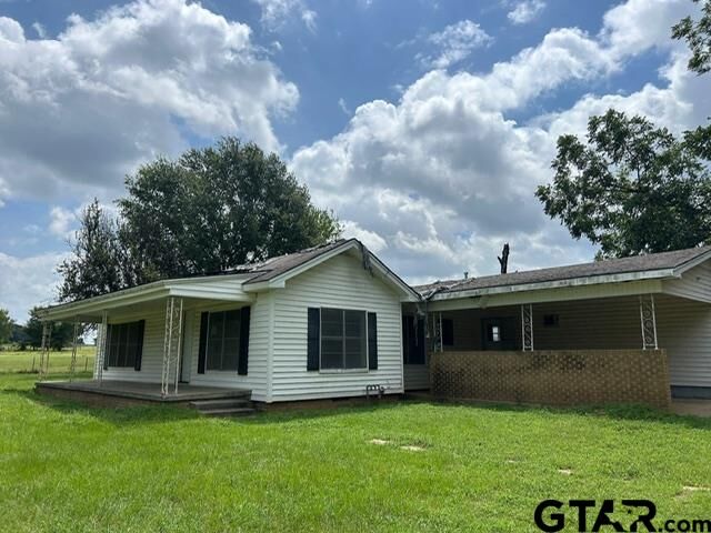 Property Photo: 11759 N Fm 315 TX 75770
