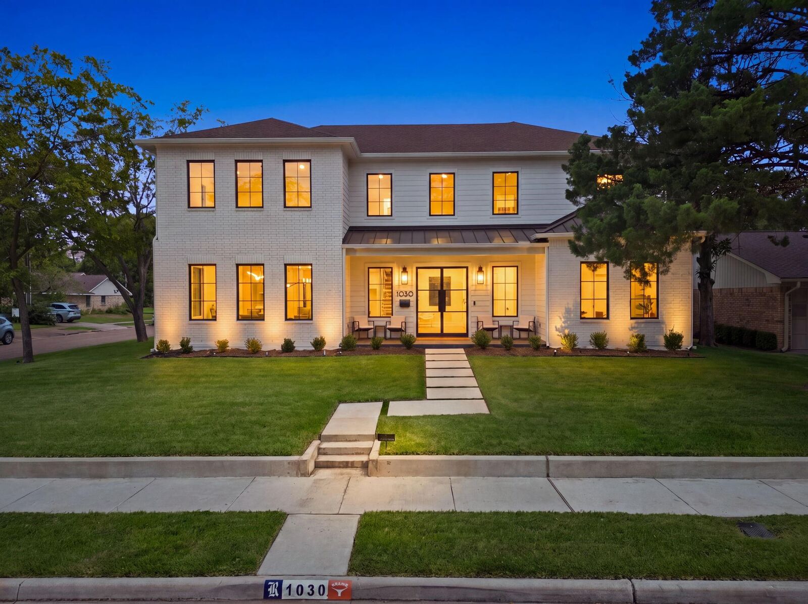 Property Photo:  1030 Chamboard Lane  TX 77018 