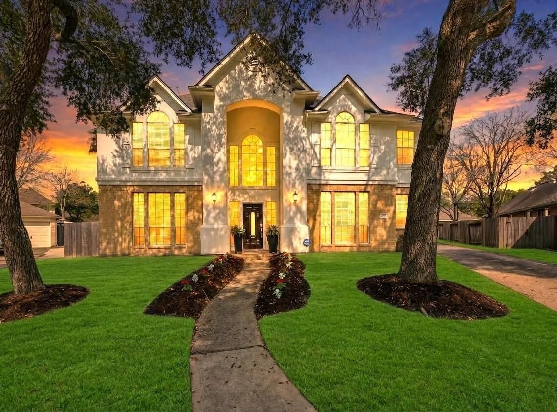 Property Photo: 14418 Gadshill Circle TX 77044