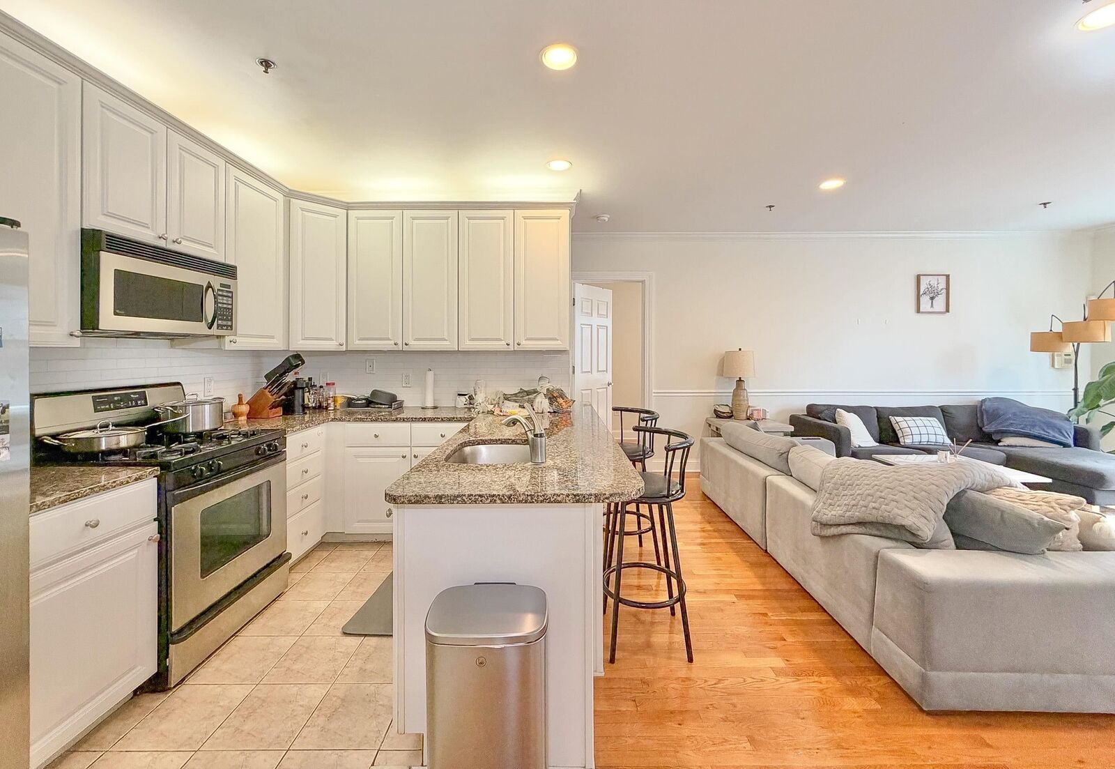 Property Photo: 82 Clinton St 2B NJ 07030