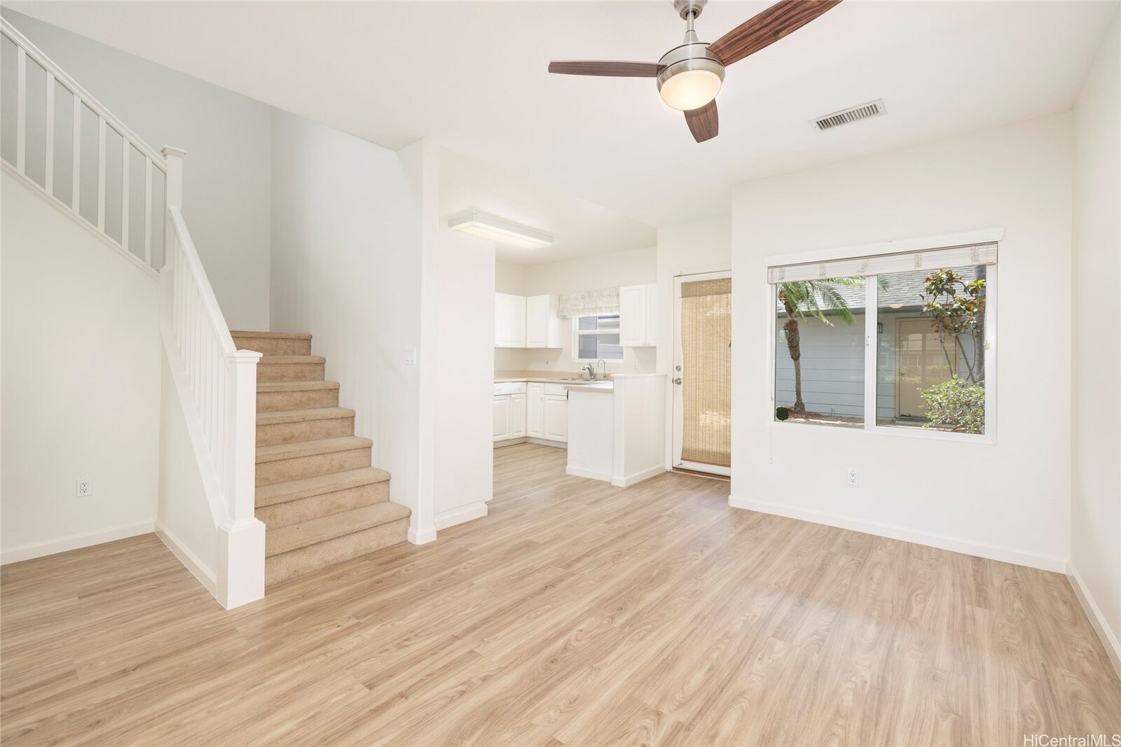 Property Photo: 91-1121 Keoneula Boulevard L5 HI 96706