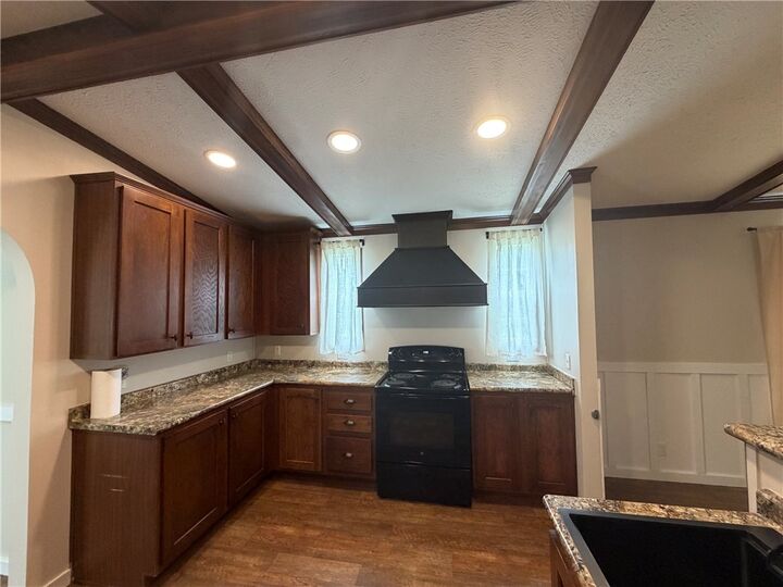 Property Photo: 5462 Highway 199 AL 36866
