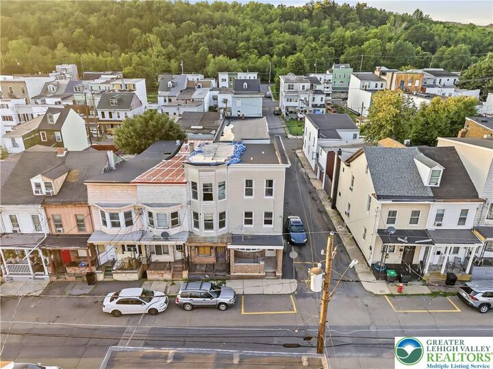 Property Photo: 401 W Pine Street PA 17948