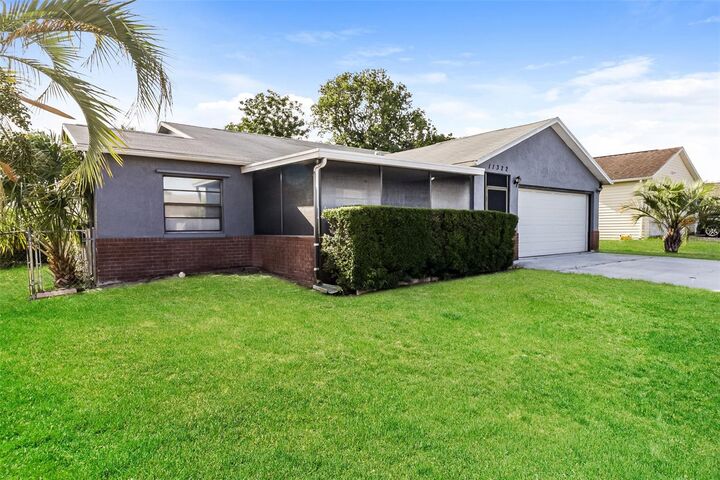 Property Photo: 11322 Wolf Court FL 34668