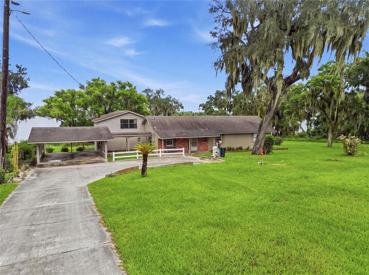 Property Photo:  767 Edison Road  FL 33823 
