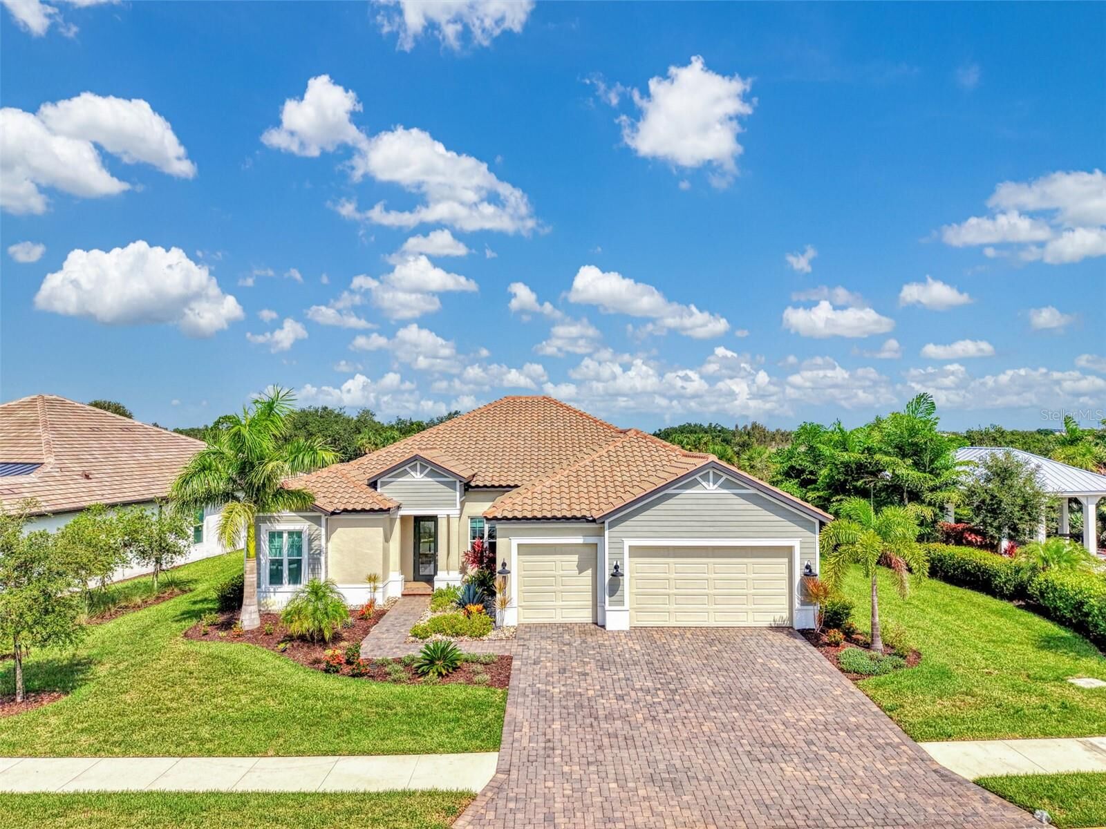 Property Photo: 18045 Home Run Drive FL 34293