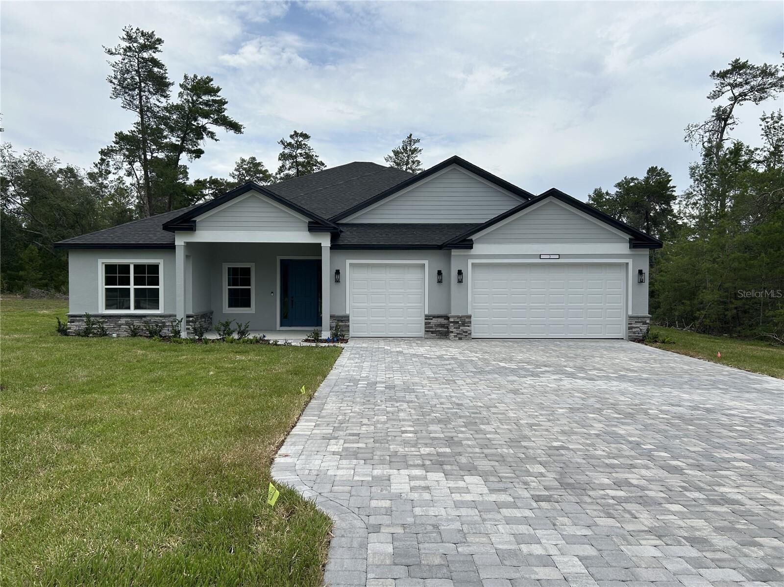 Property Photo:  13 Cactus Street  FL 34446 