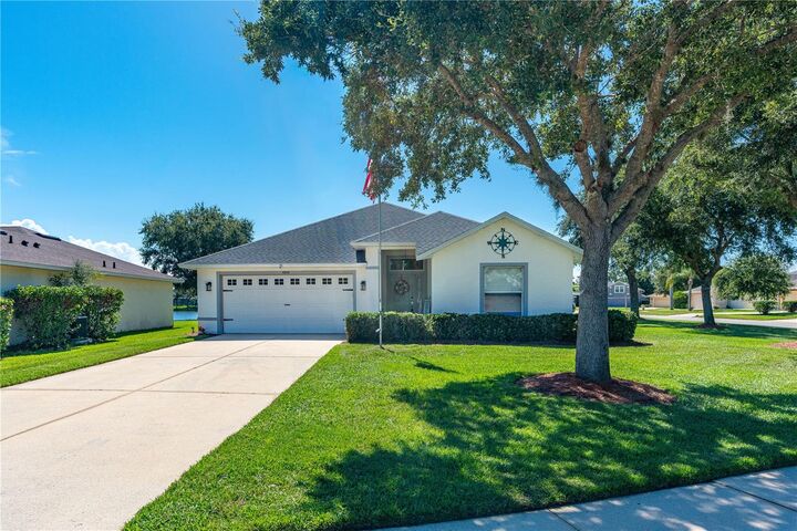Property Photo:  6816 Amici Court  FL 32128 