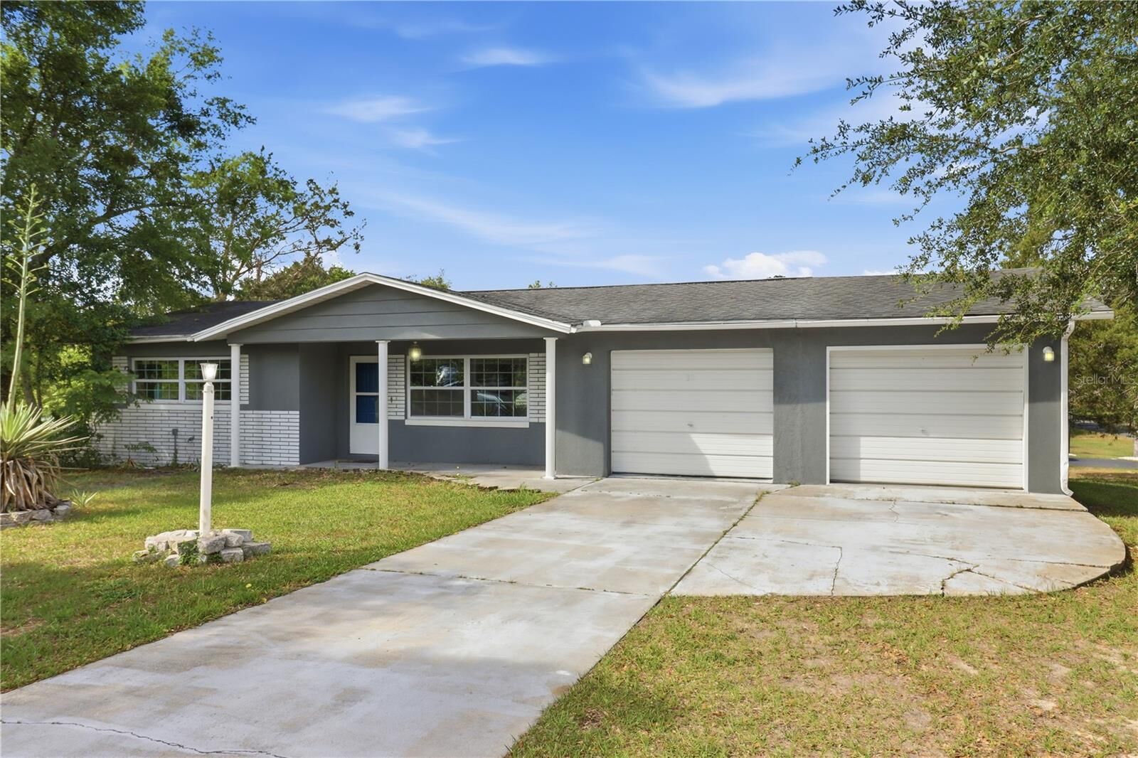 Property Photo: 38 Regina Boulevard FL 34465